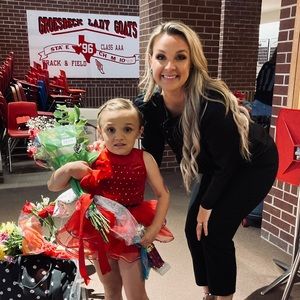 Meet your Posher, Christina